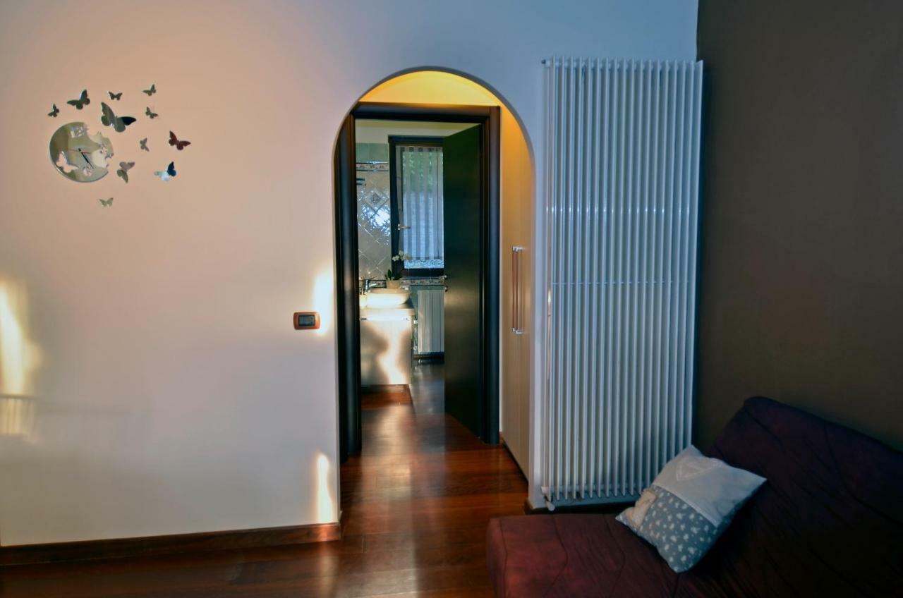 Erno Apartment Lesa Eksteriør bilde